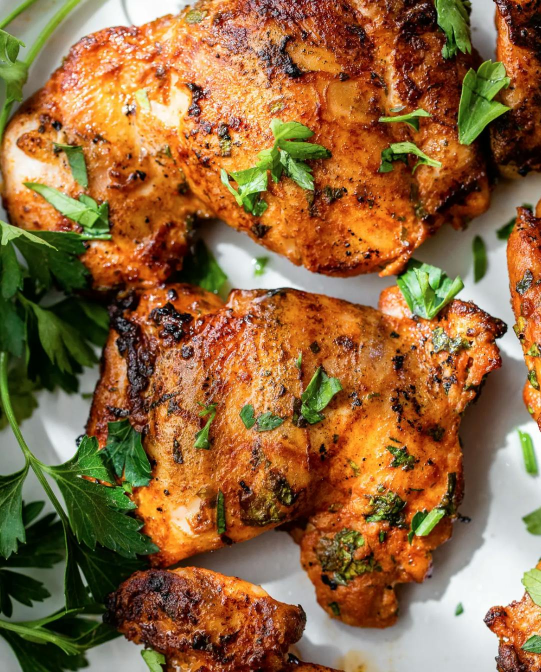 https://thealmondeater.com/grilled-chicken-thighs/