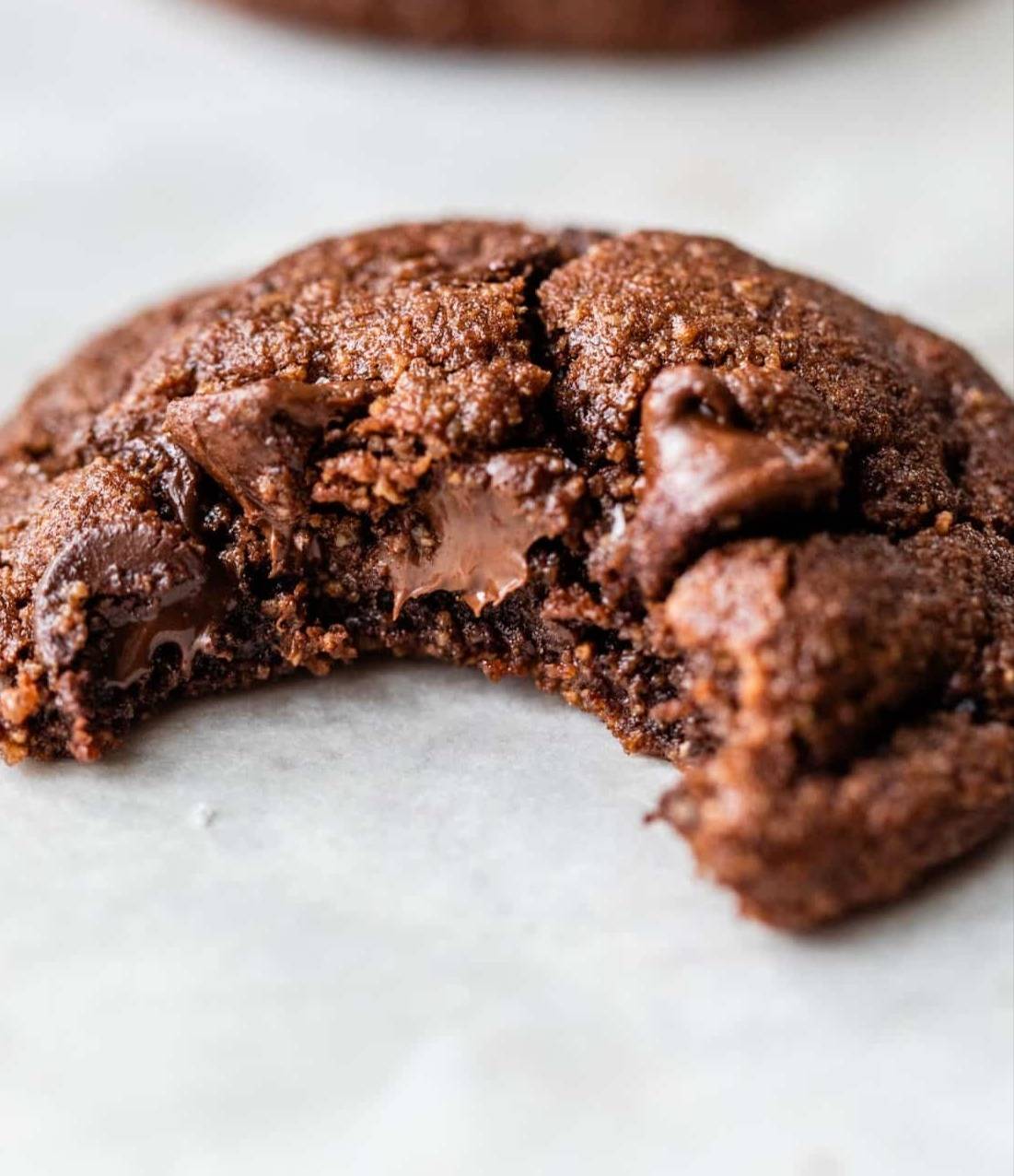 Almond Flour Chocolate Cookies