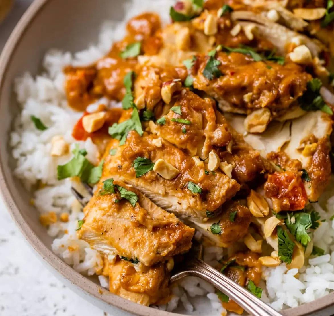 Slow Cooker Peanut Chicken