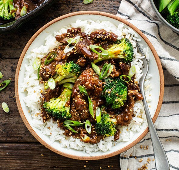 overhead of bowl of beef and broccoli