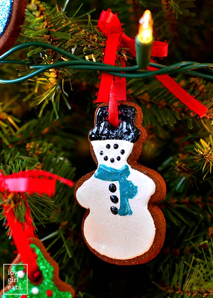 Easy Cinnamon Ornaments