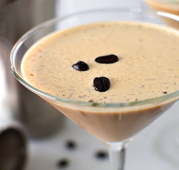 bowl of chickpea salad