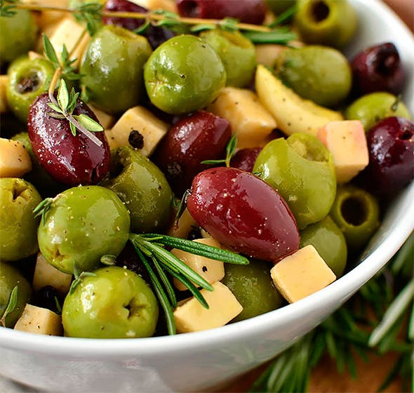 bowl of mediterranean orzo salad