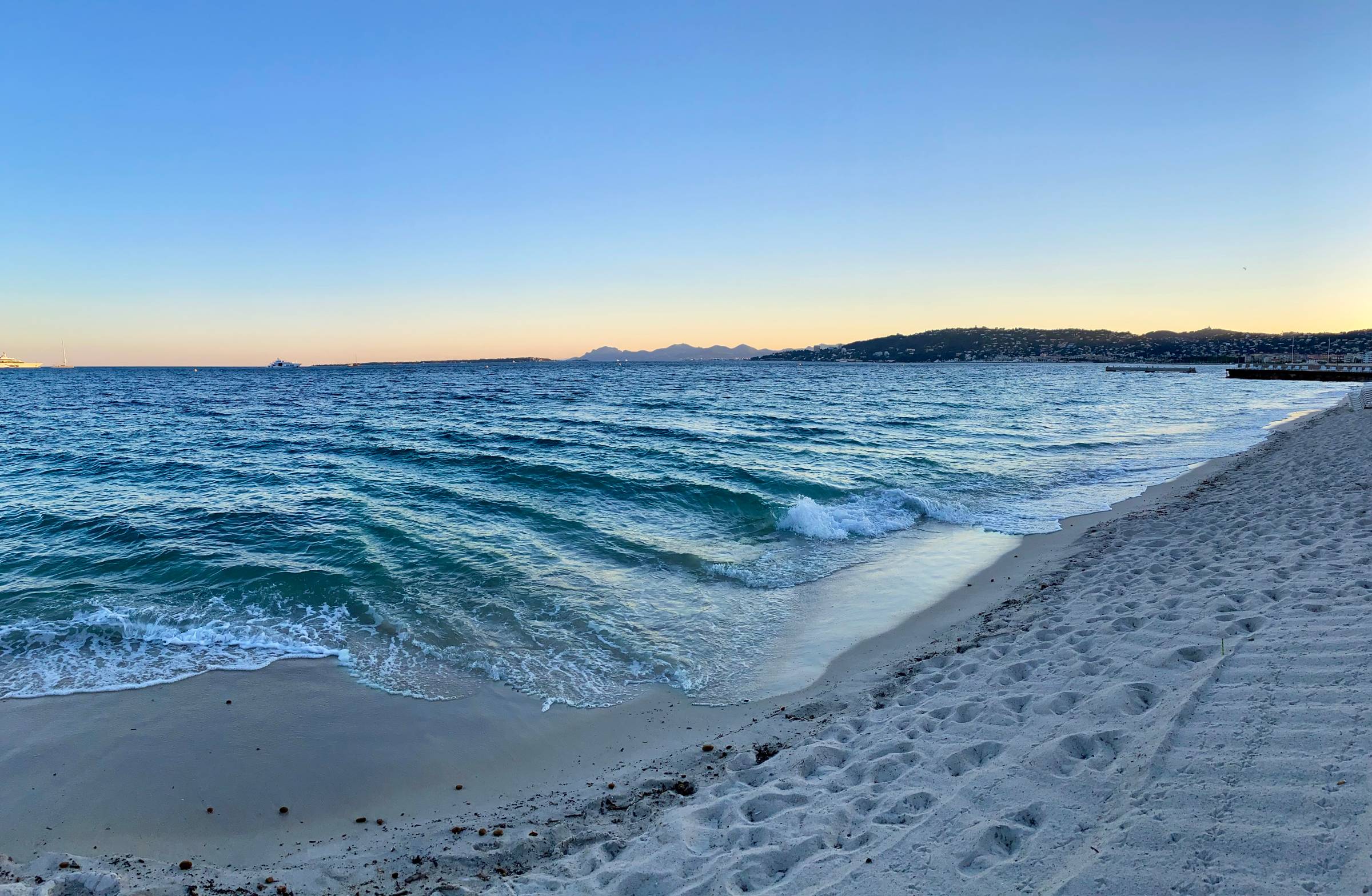 Juan-les-Pins, looking towards Cannes