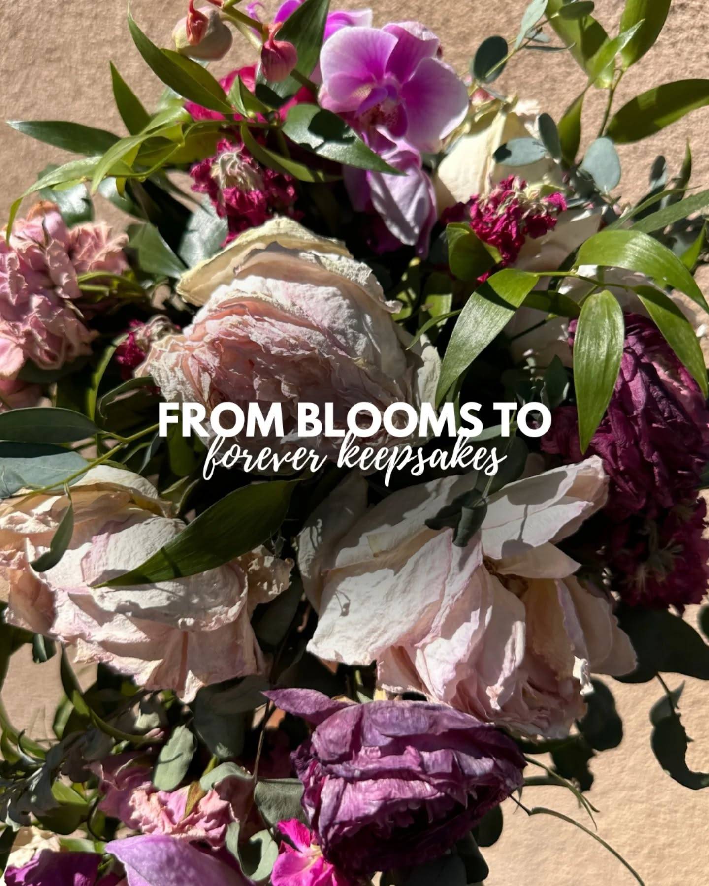 Your bouquet doesn’t have to be thrown away.
It can be turned into a keepsake you’ll actually keep.

We’re currently accepting reservations for flower preservation. Send a message or tap the linkin bio.

Send your flowers fresh so we can preserve them at their best.
#floralpreservation #weddingbouquet #newmexicowedding #preservedflowers #designsbymaha
