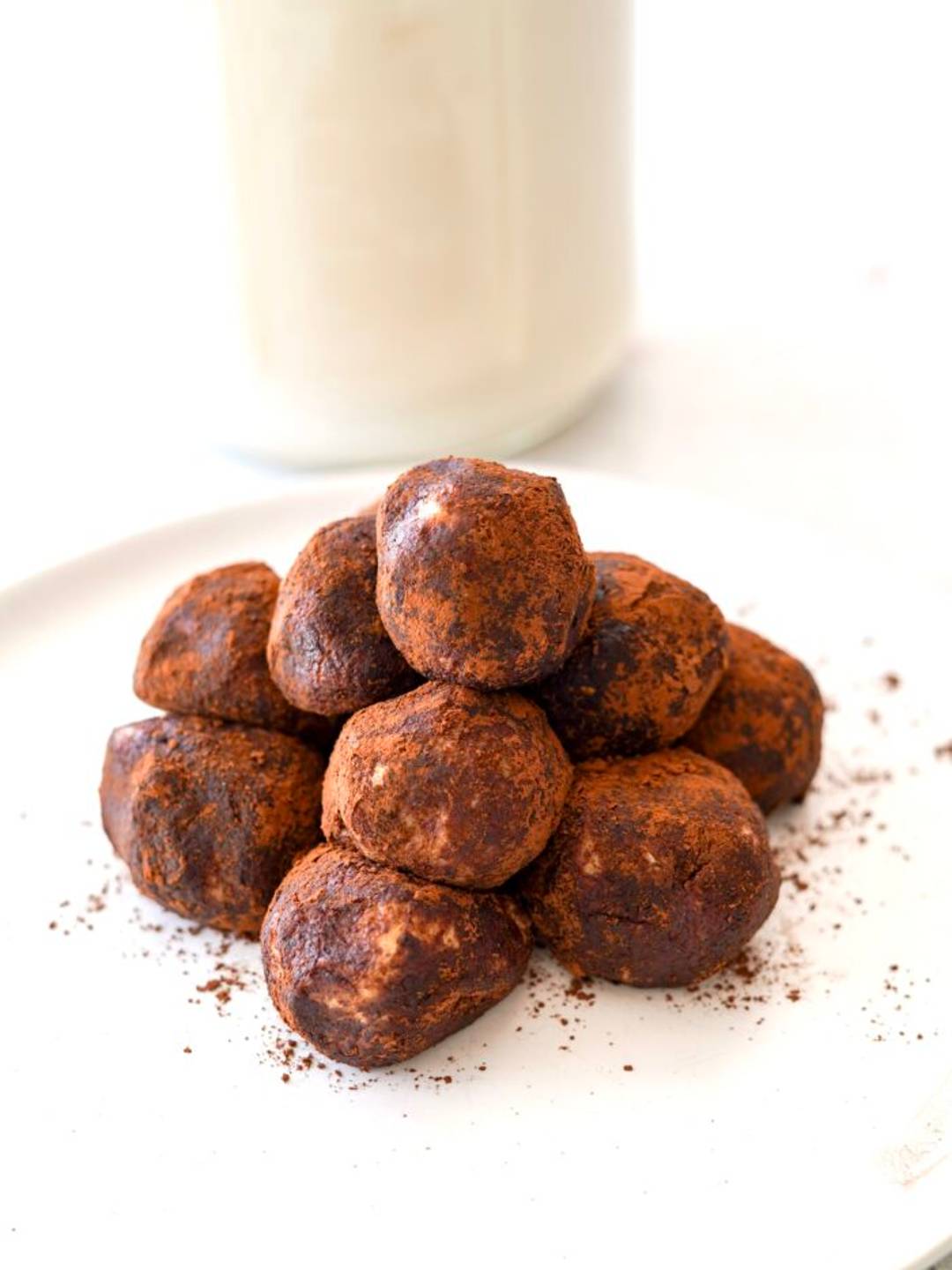 Oat Pulp Truffle - Dessert 