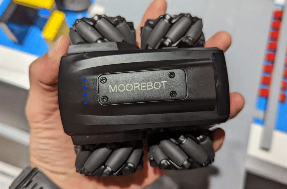 How do Airport body scanners work? Explained!