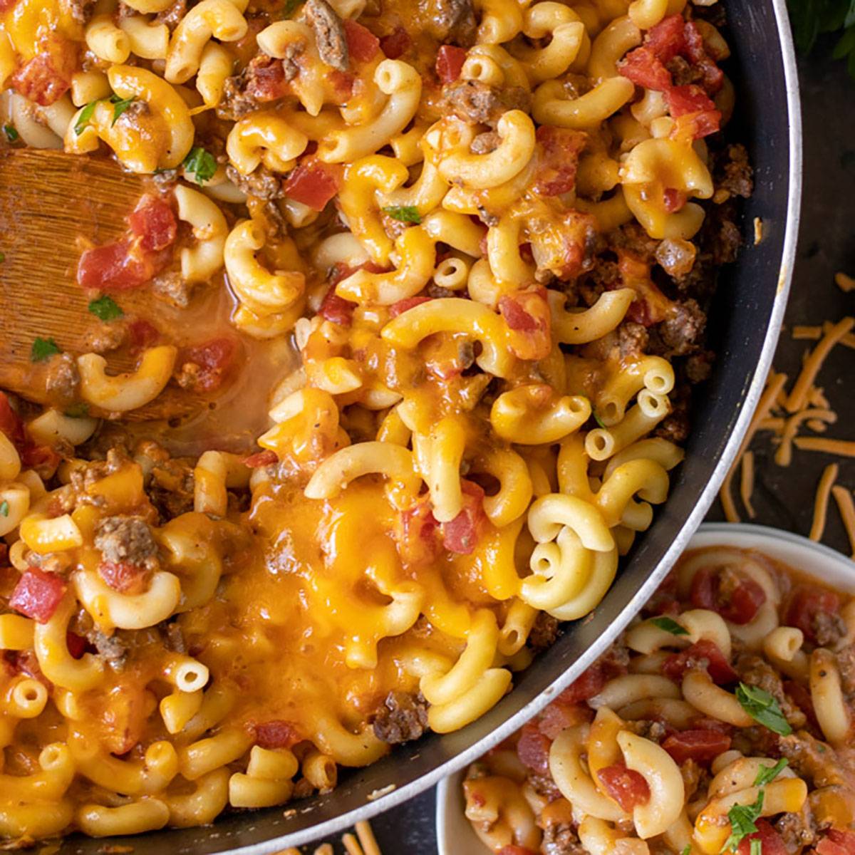 cheeseburger pasta skillet.