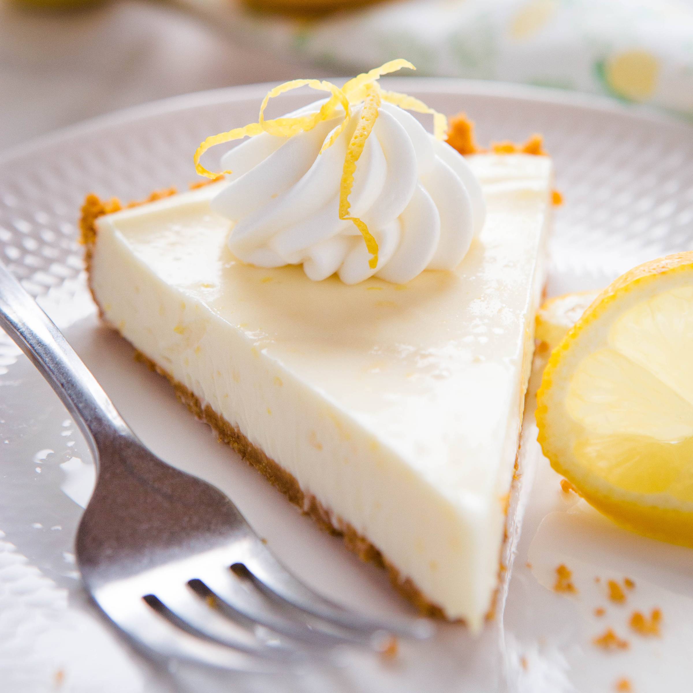 slice of no bake lemon tart