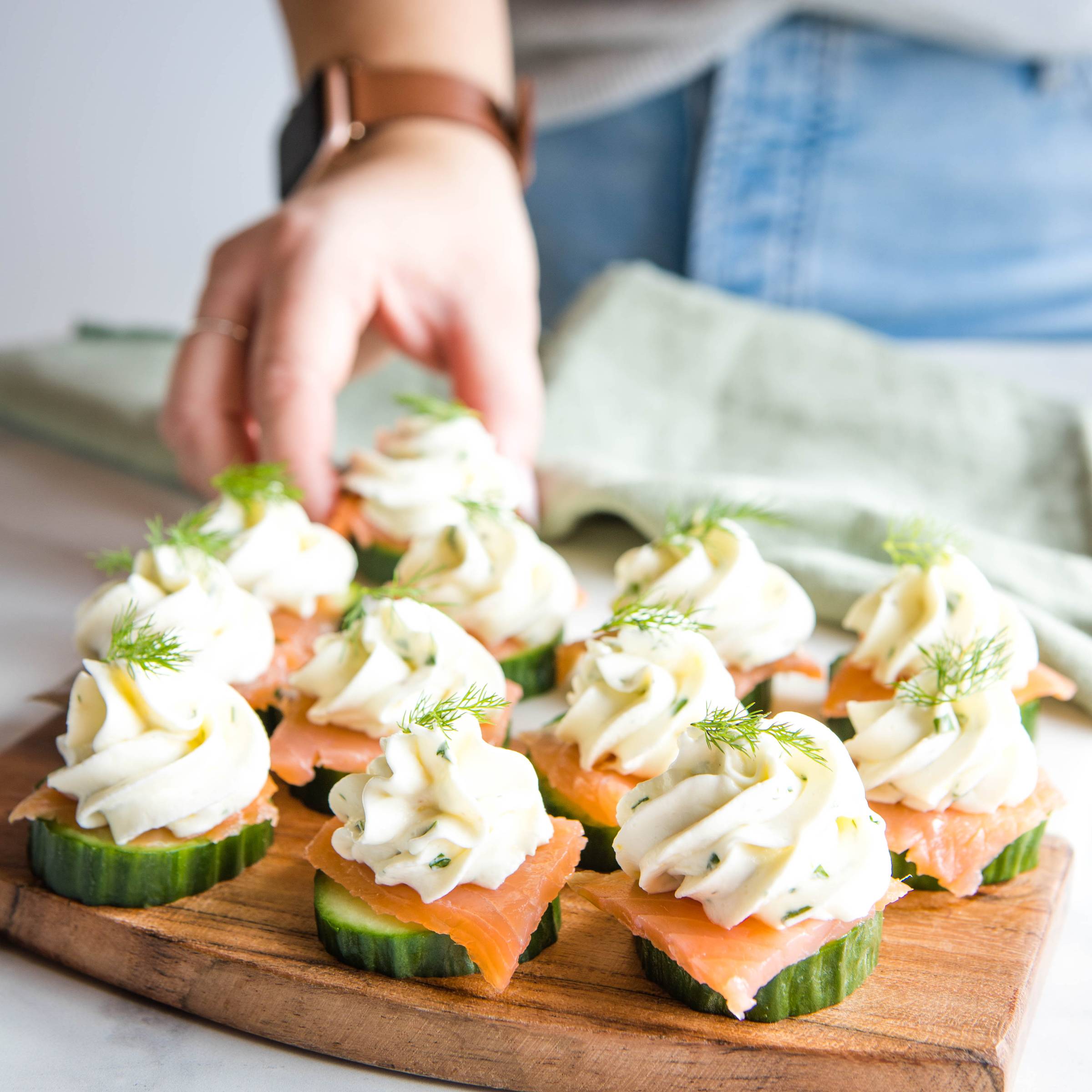 cucumber appetizers with smoked salmon