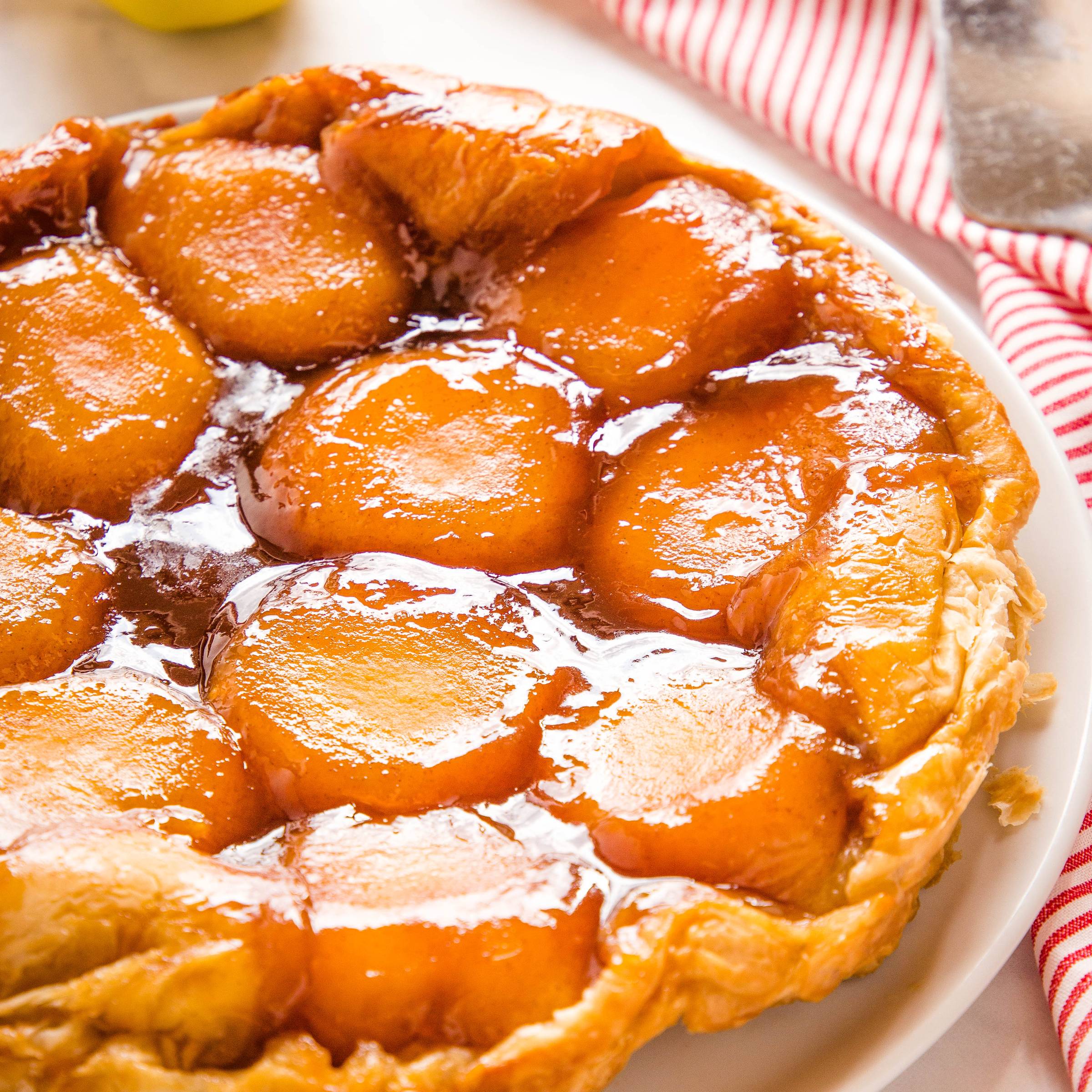 tarte tatin on a plate