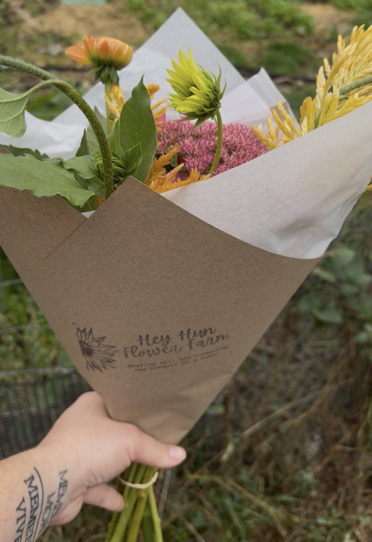 Hey Hun Flower Farm bouquet. 
