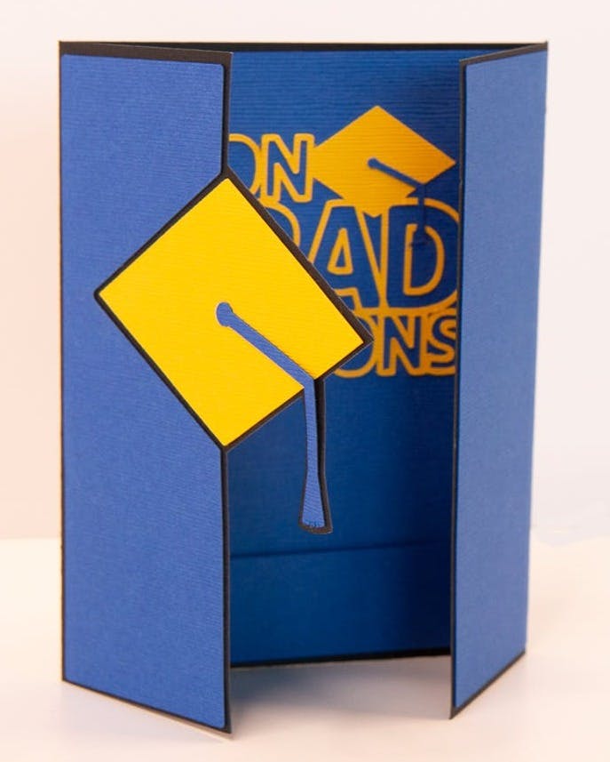 Easy DIY Grad Card - Molly Q Creates