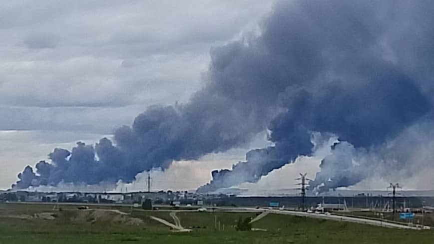 Strategic bombers ablaze from a Ukrainian drone attack on Olenya Air Base (Murmansk Oblast) Source: India Today