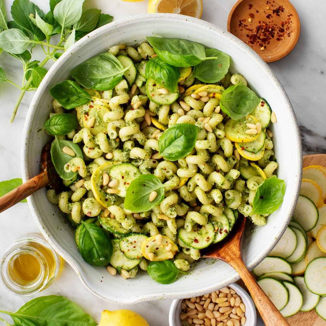 Pesto pasta salad