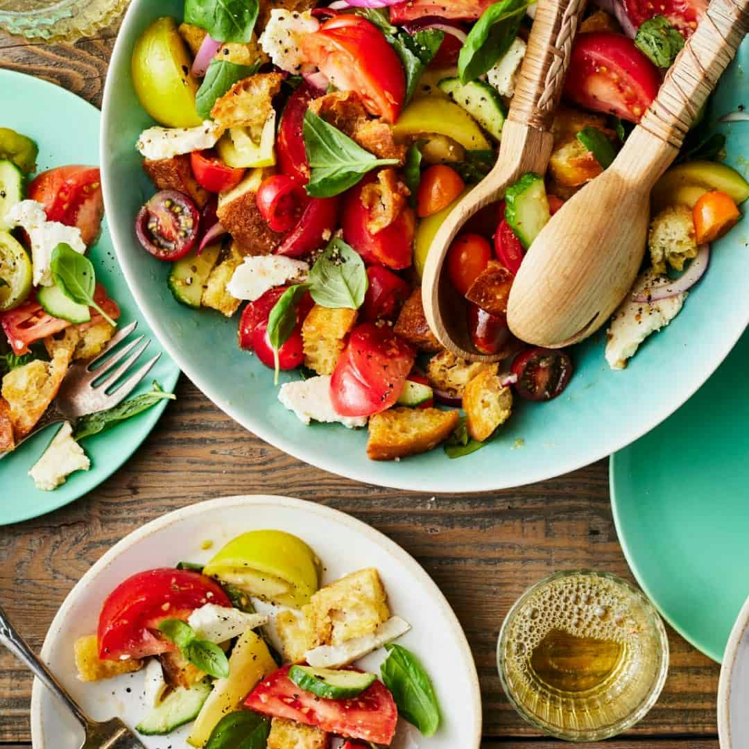 Panzanella salad