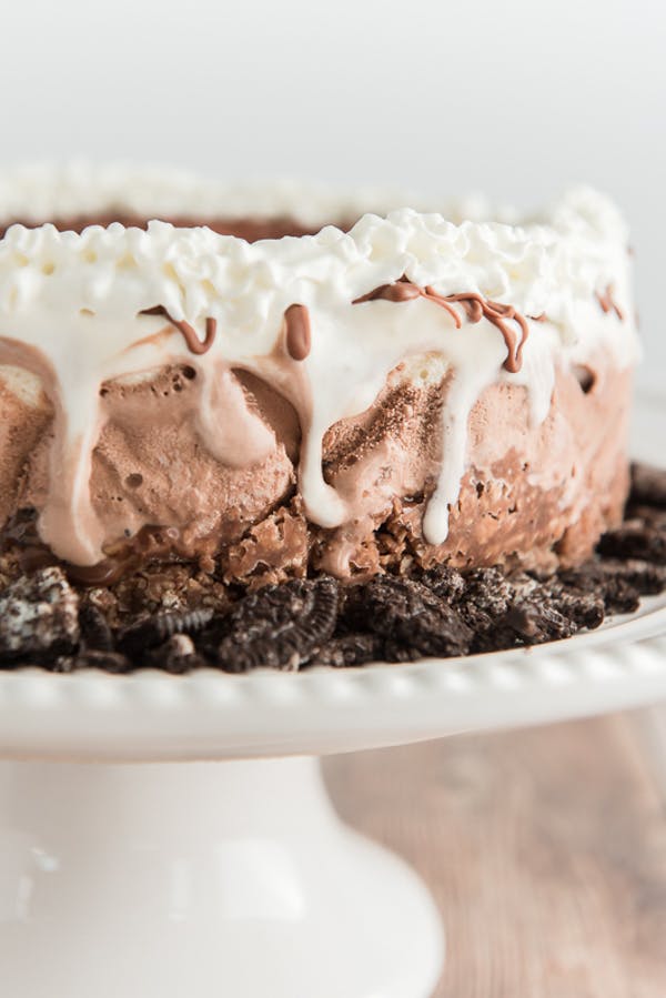 Ice cream cake on cake plate.