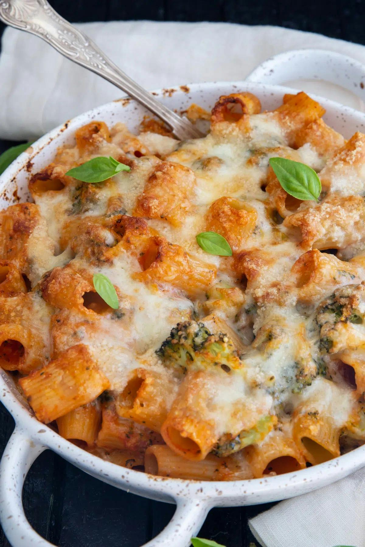 Cheesy Broccoli Pasta Bake