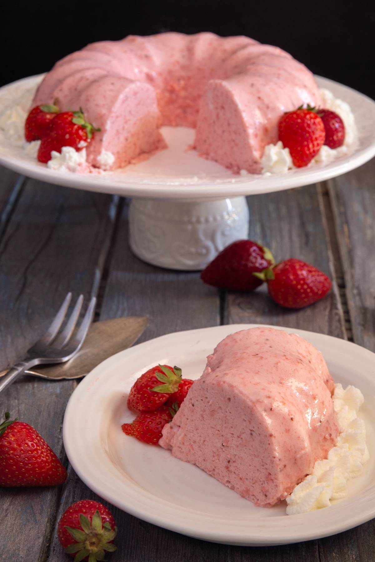 IBavarese dessert on a white plate.