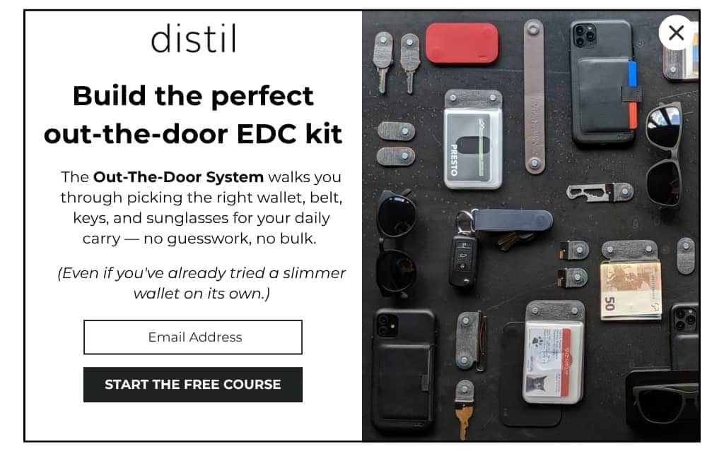 Fixed Distil popup with headline "Build the perfect out-the-door EDC kit," a free course offer, and a "Start the free course" button.