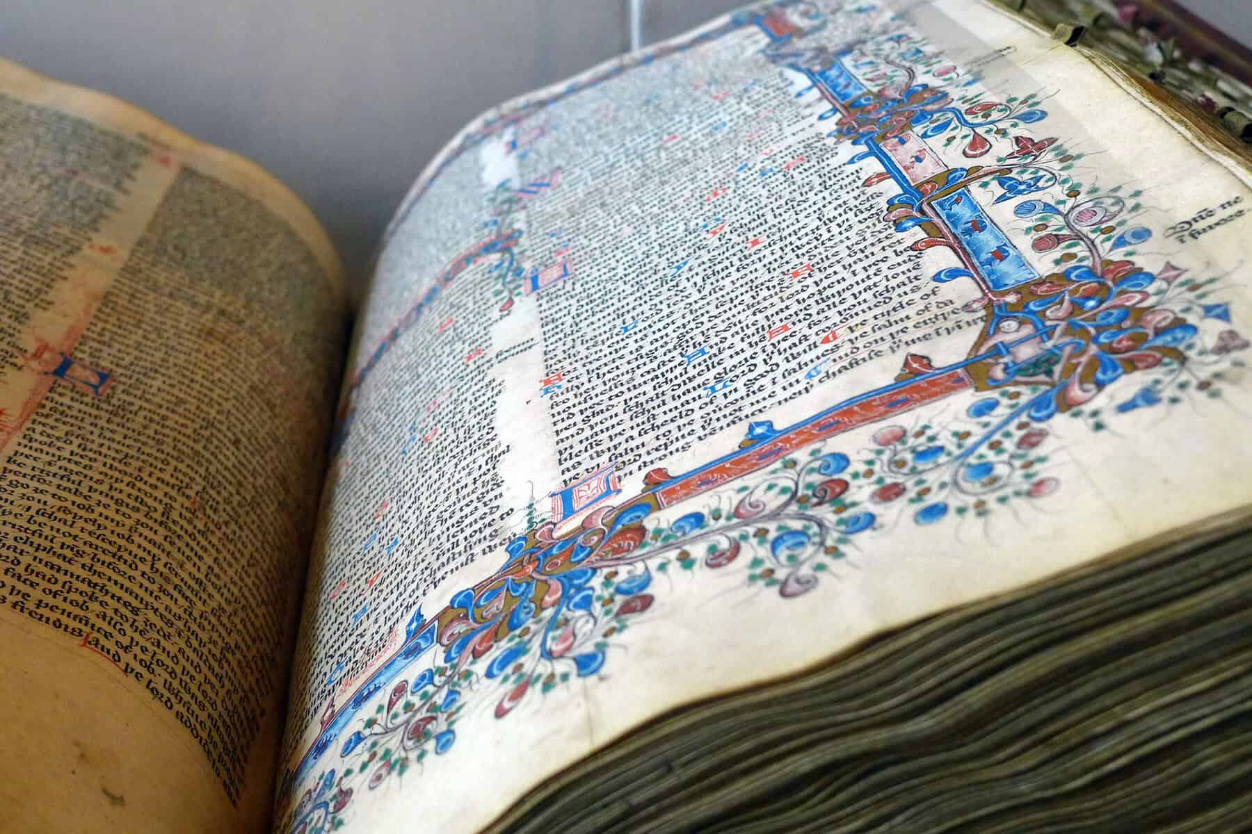 Faith on View Essays