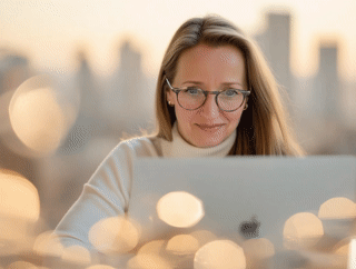 Diane Whiddon working