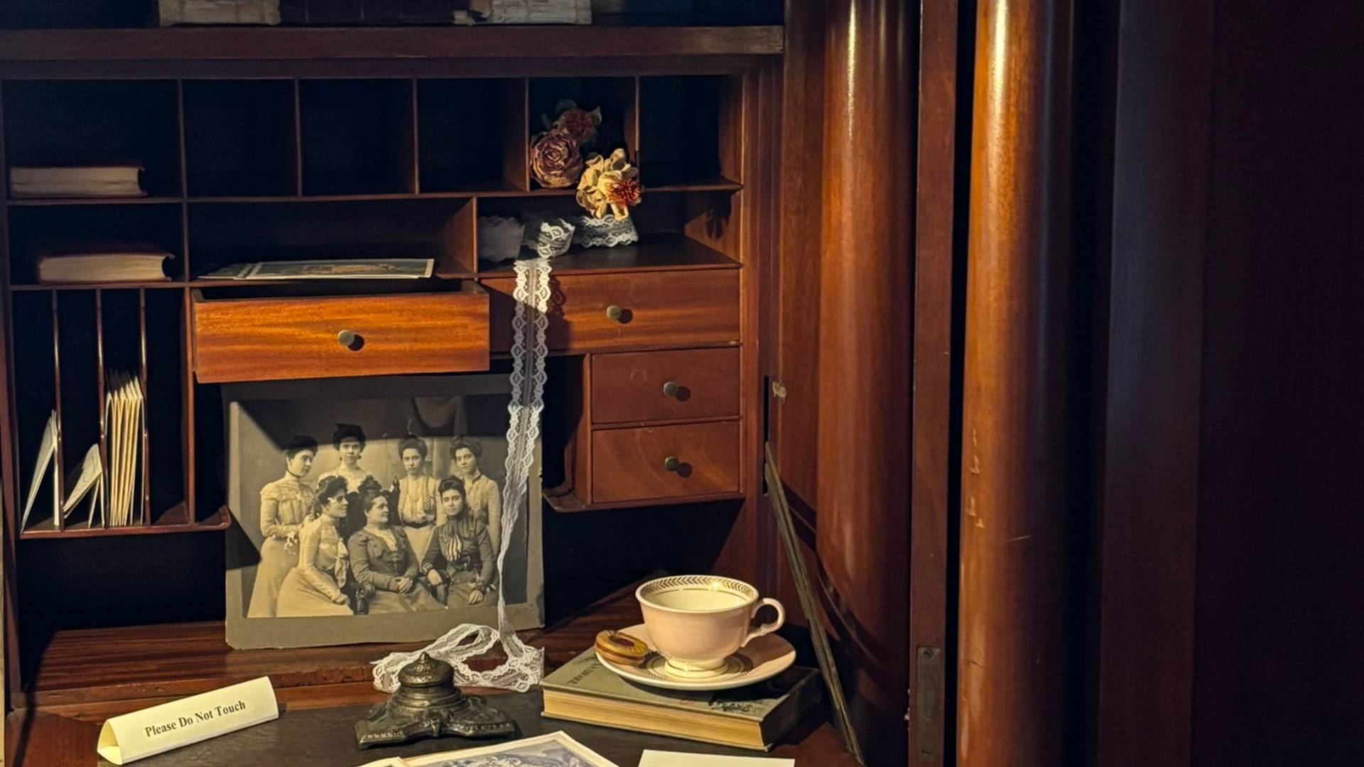 an old fashioned desk