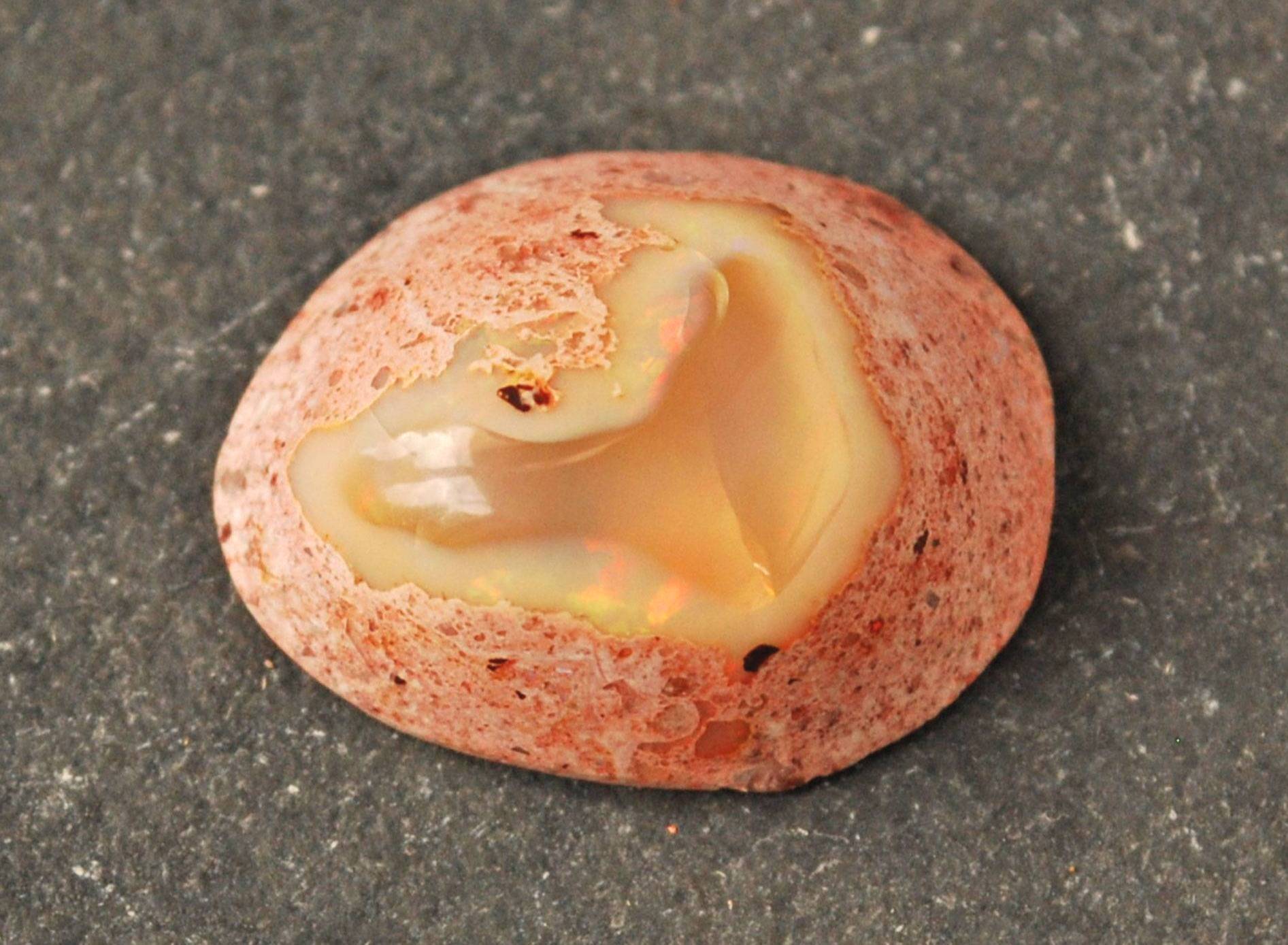 one Mexican cantera opal