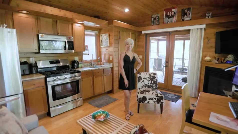 11 Tiny Homes That Inspired Big Life Changes & More