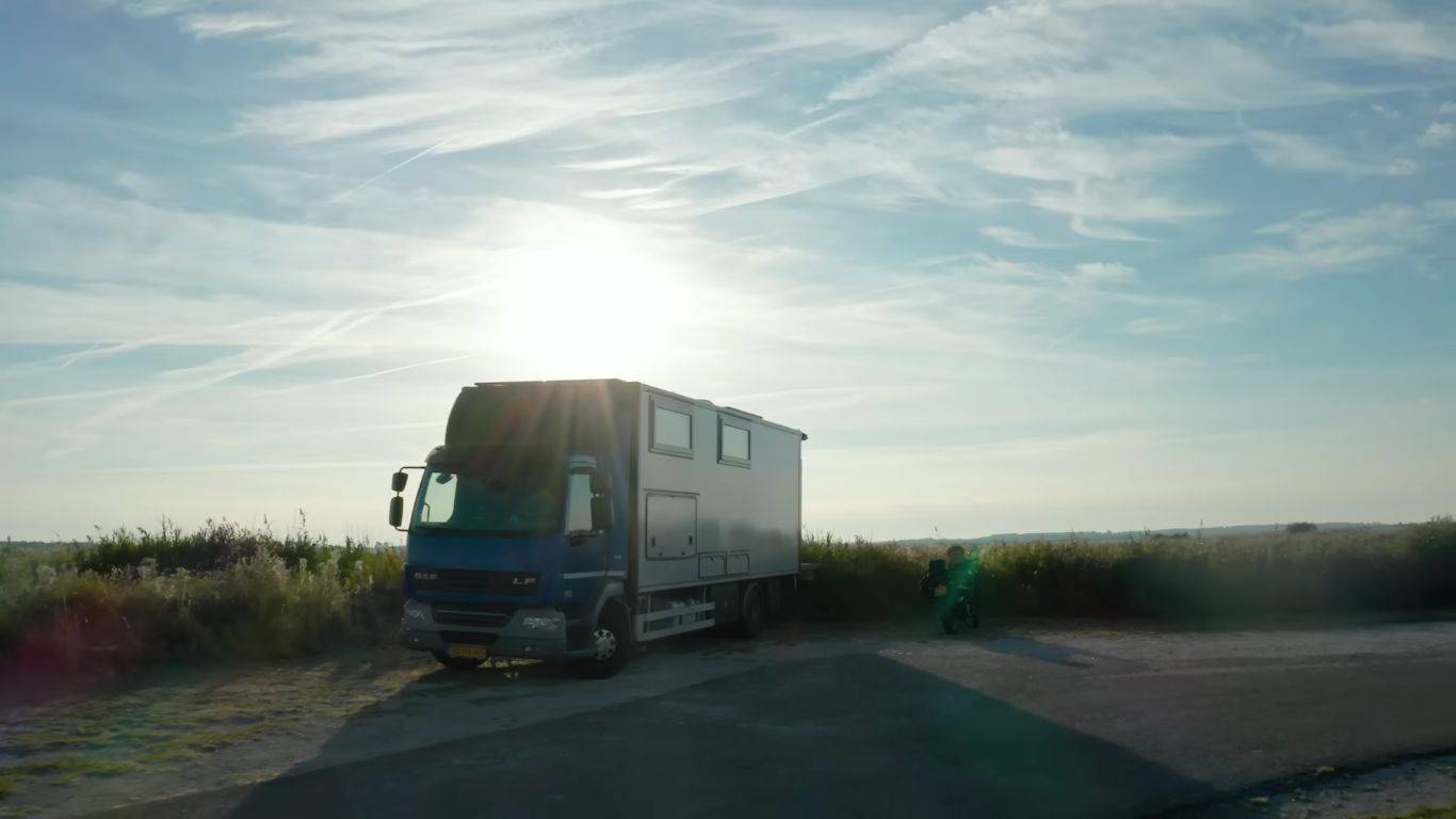 High-tech tiny homes