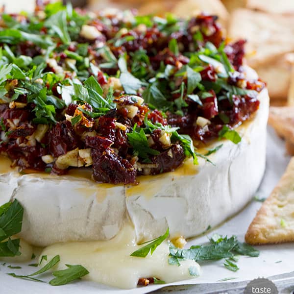 Baked Brie with Sun-Dried Tomatoes