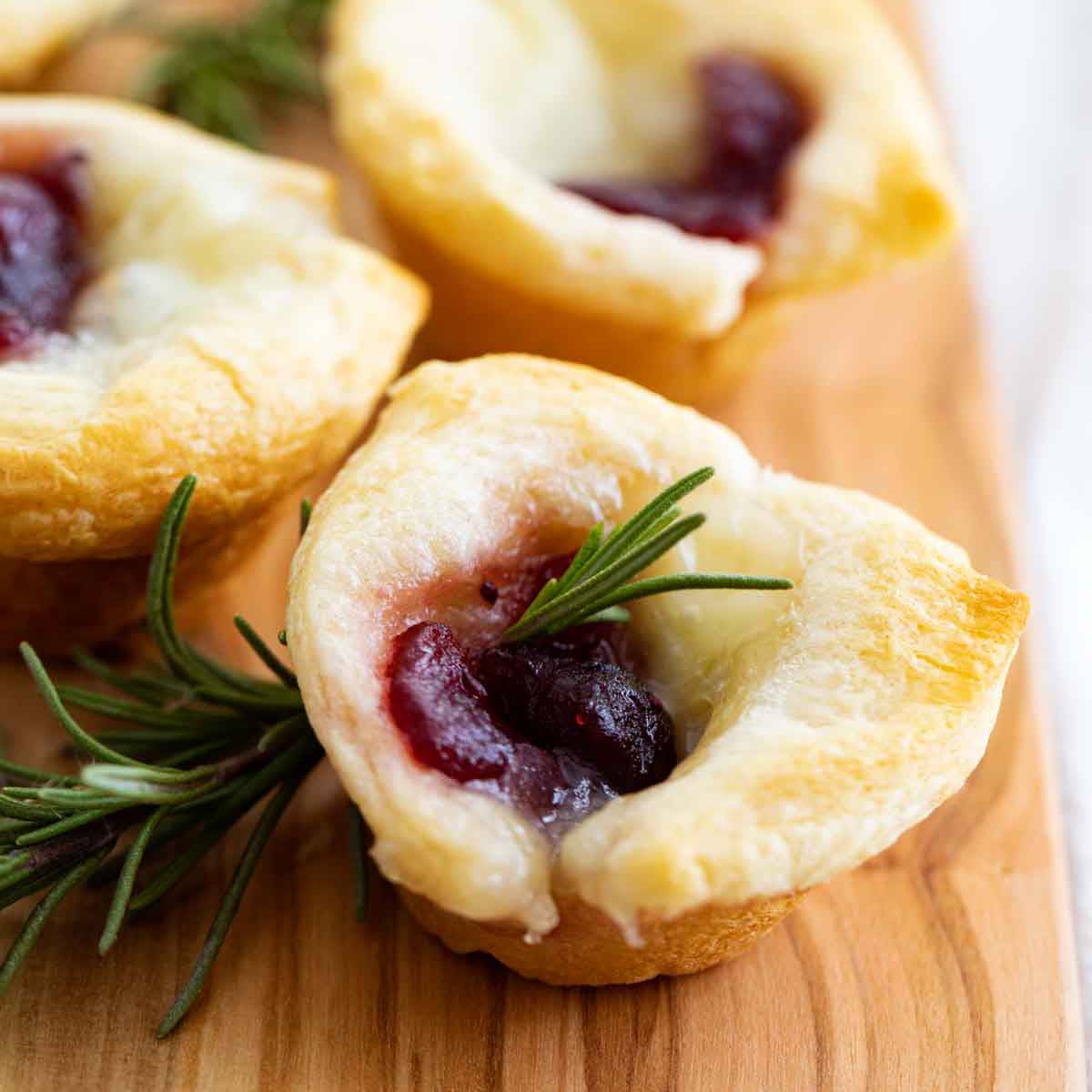 Cranberry Brie Bites