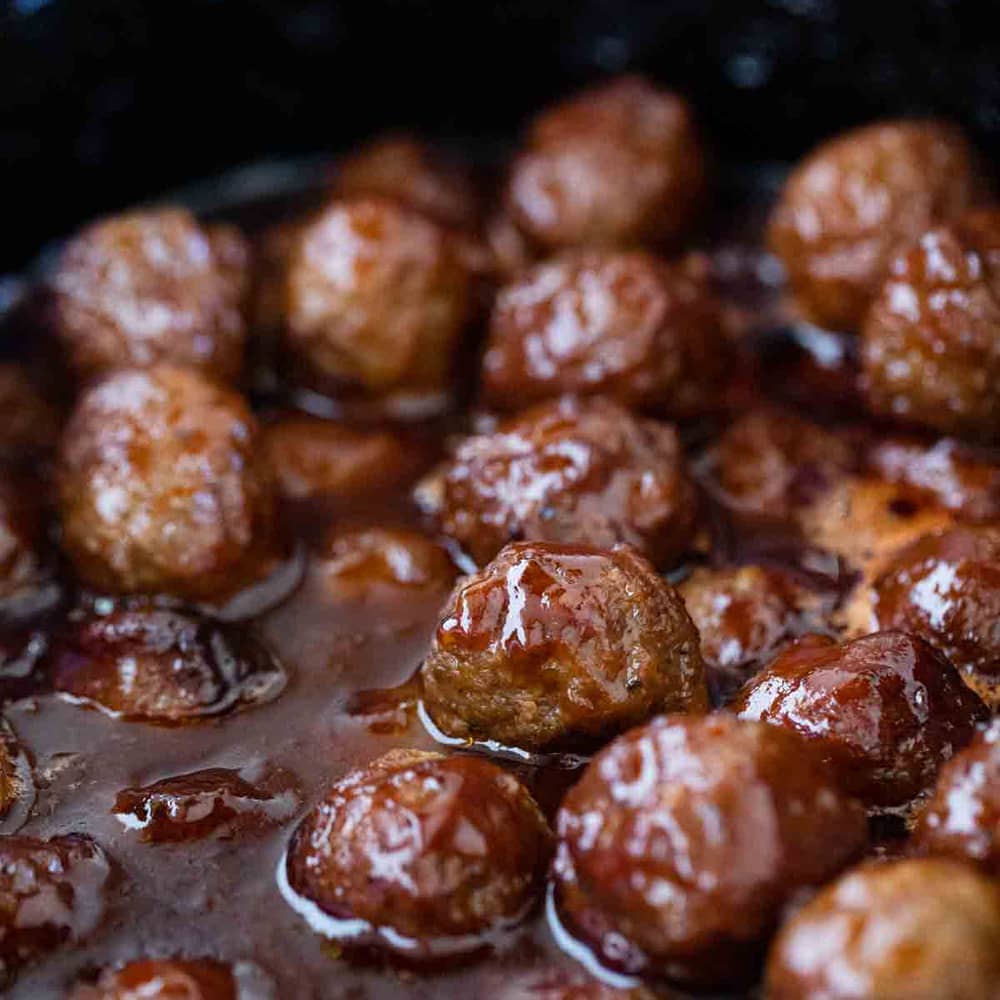 Crockpot BBQ Grape Jelly Meatballs