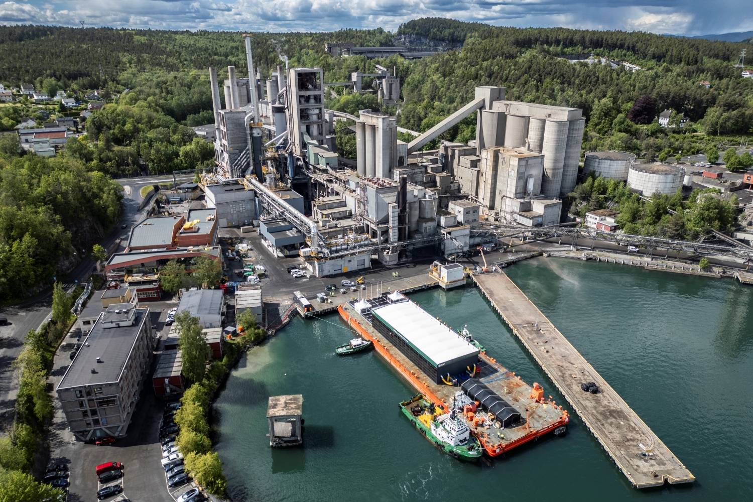 World's first cement plant with carbon capture in Norway (Heidelberg Materials)