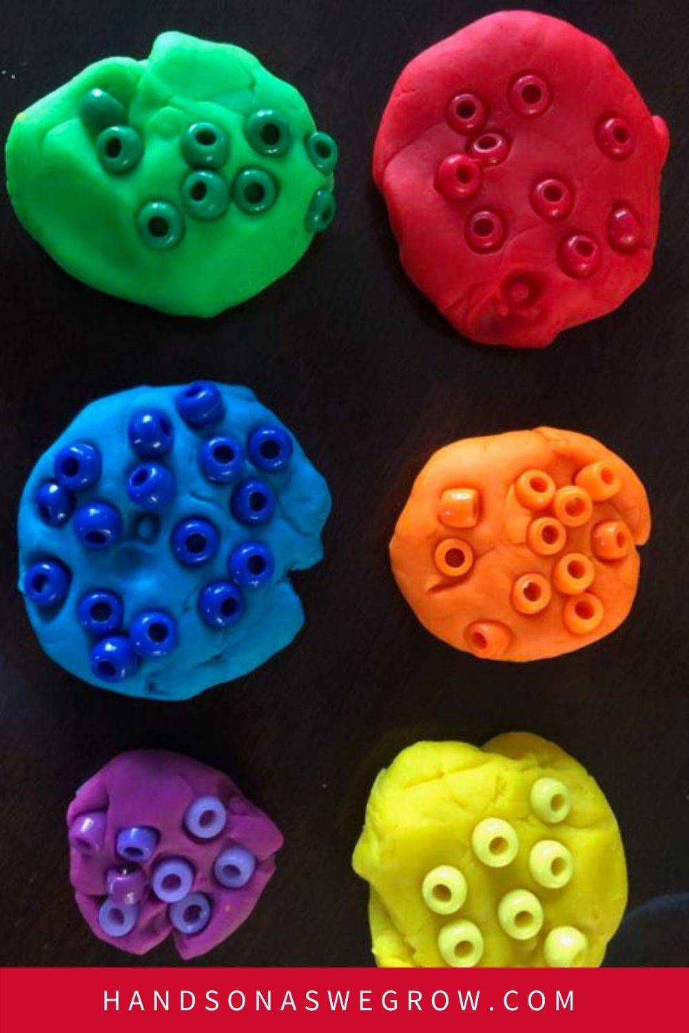 Snakes and worms are fun… but there’s so much more you can do with play dough! Try these 35+ playful, creative, and learning-packed ideas.