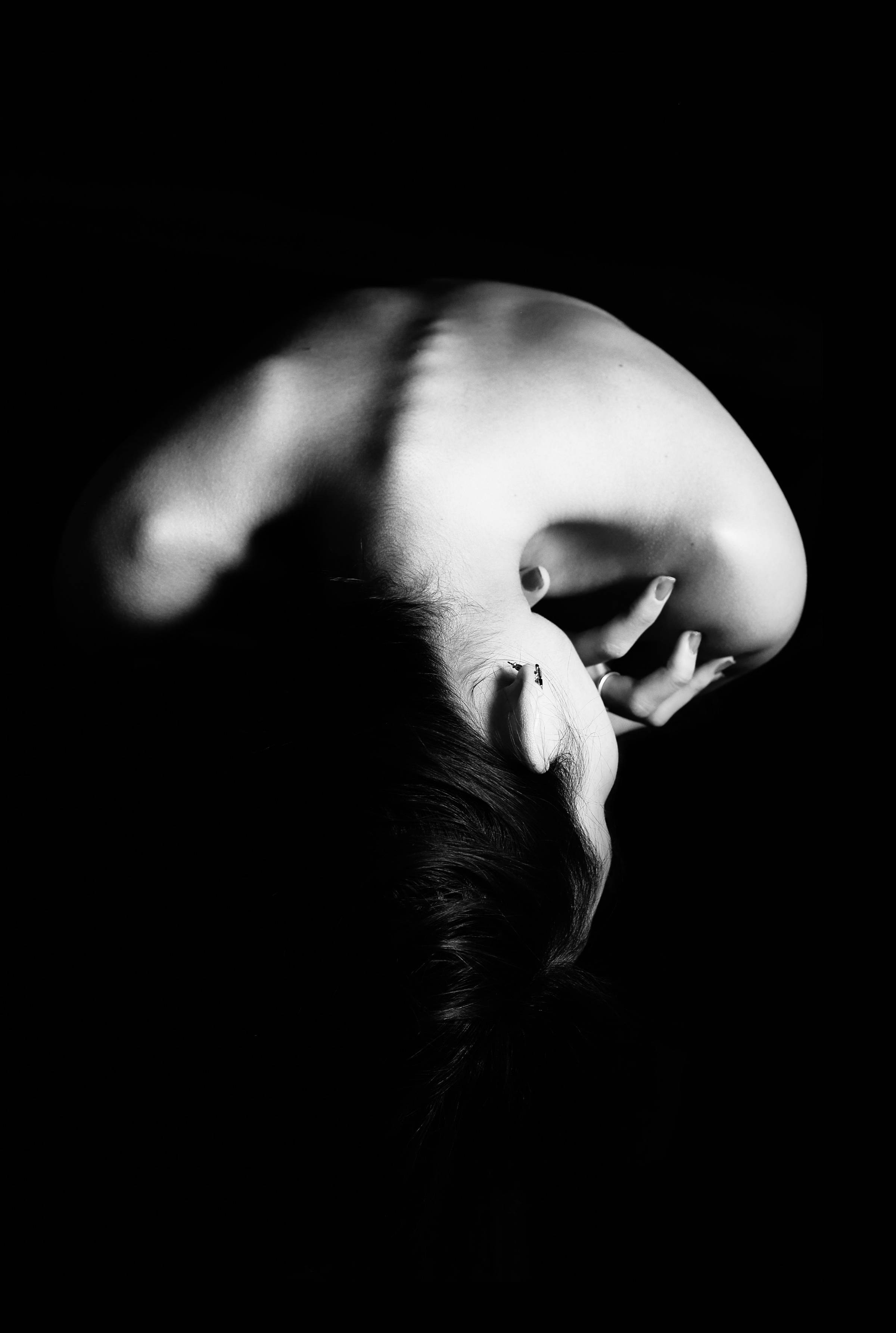 Black and white image of skinny woman.