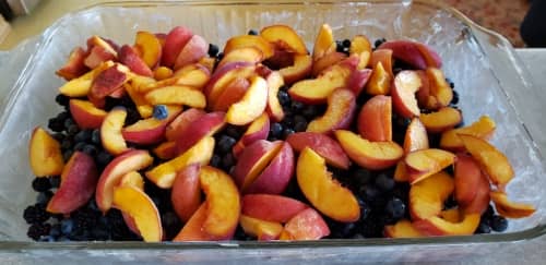mixed fruit cobbler