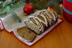 Christmas banana bread