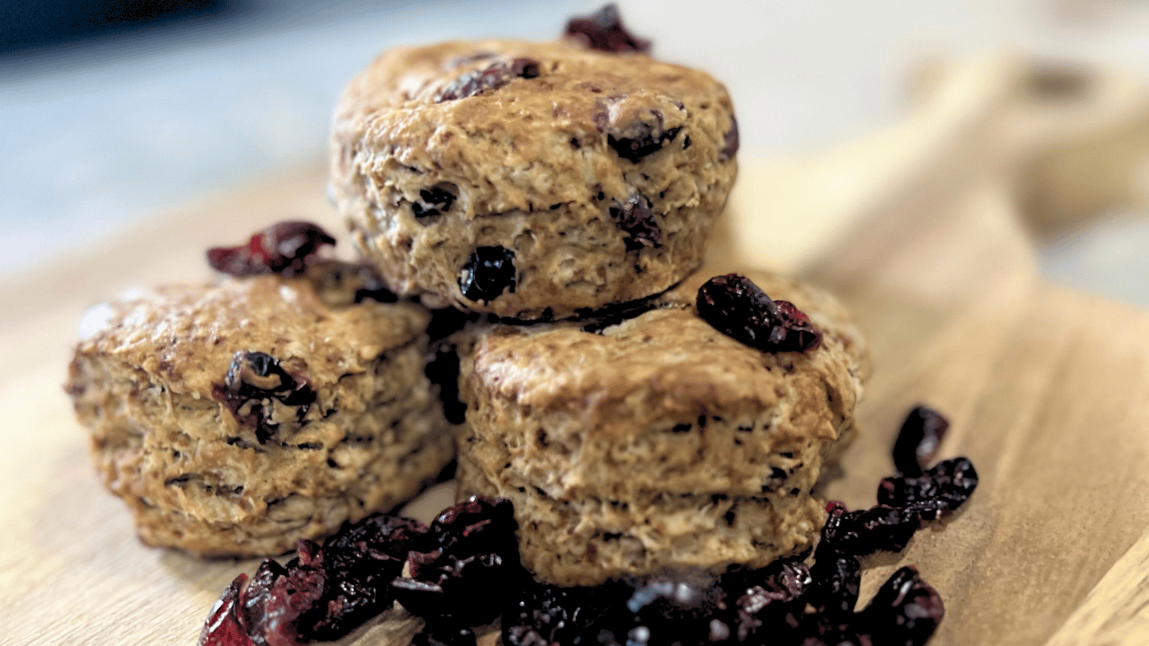 No-measure focaccia and fall-inspired bakes? Yes, please! Warm up your kitchen with these easy, cozy recipes