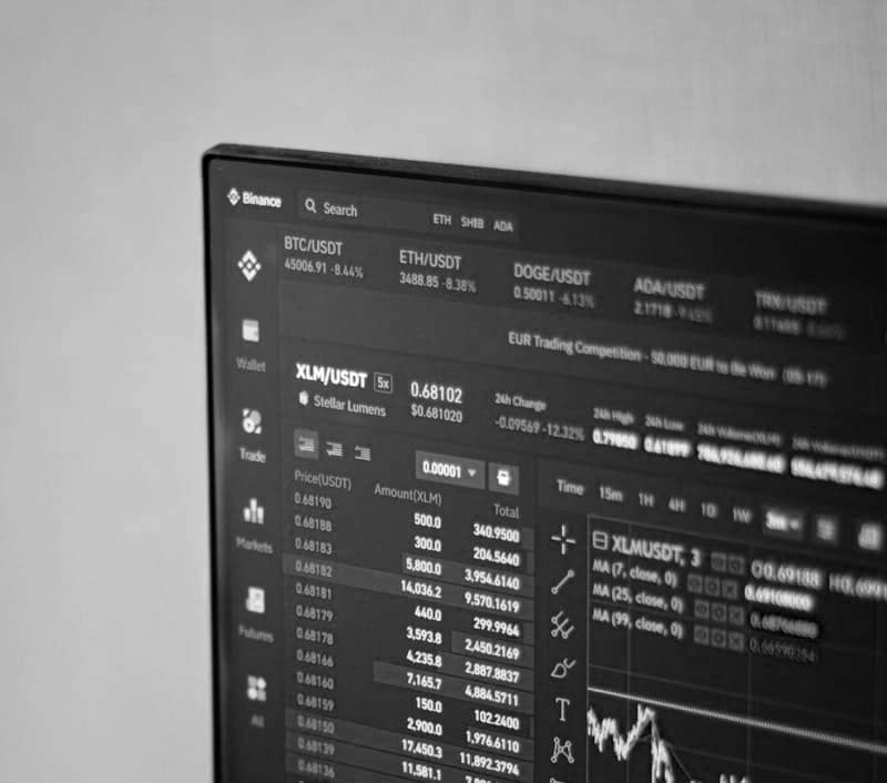 black flat screen computer monitor