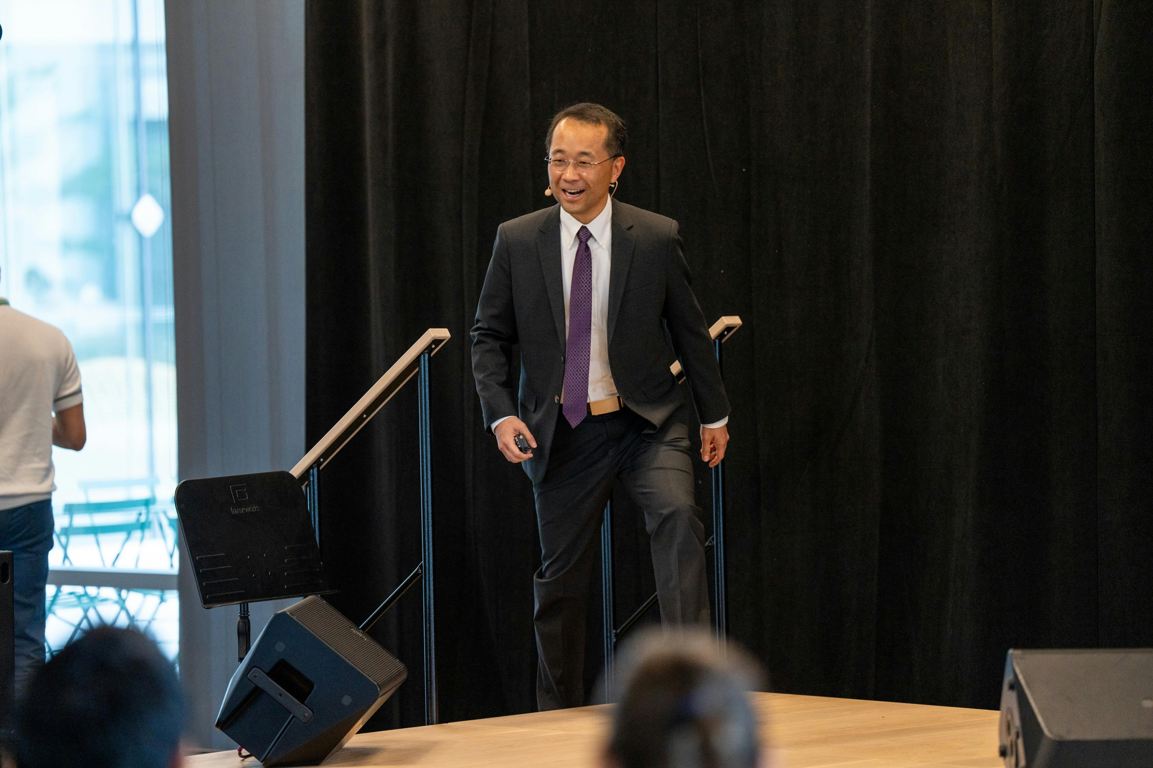 Jimmy entering the stage at Expedia AI conference