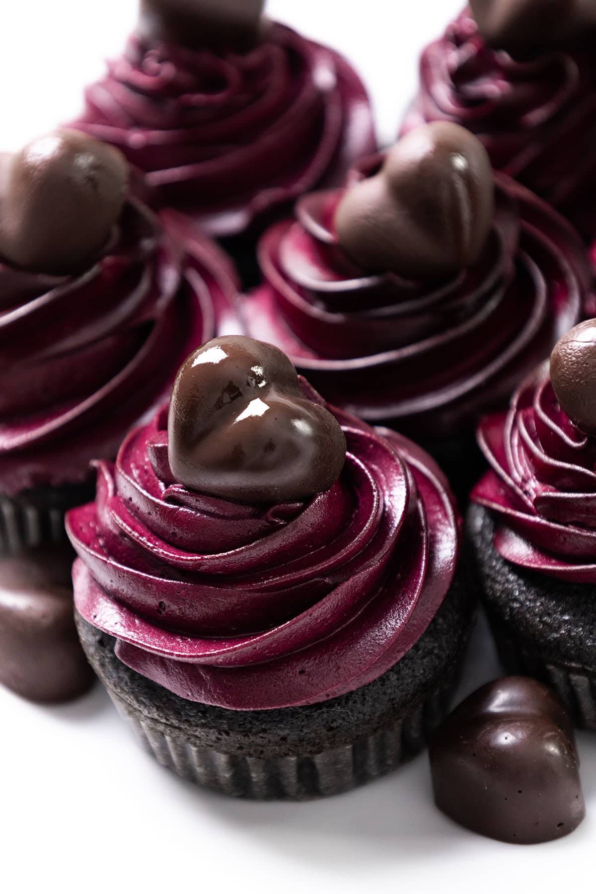 chocolate valentines day cupcakes