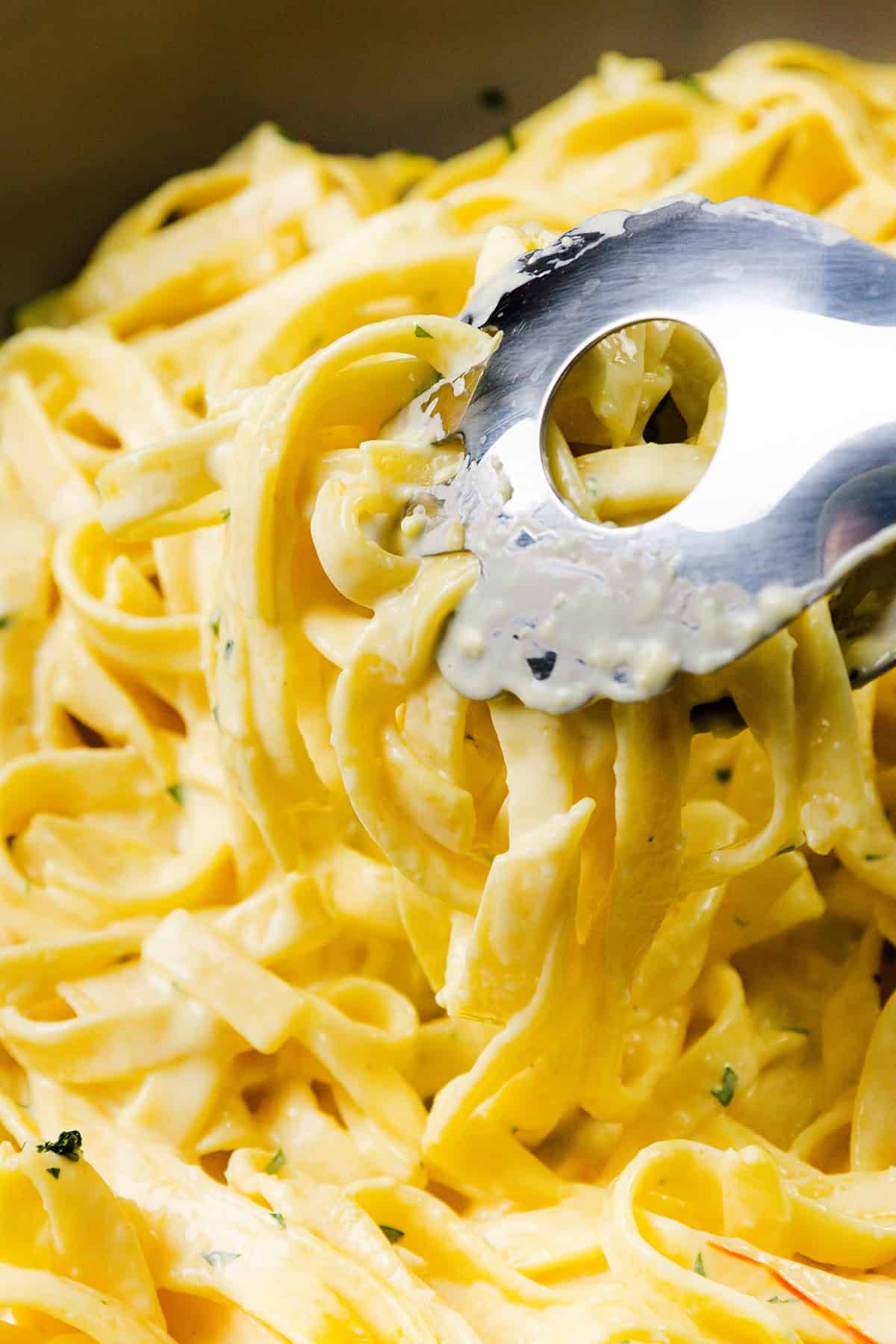 creamy saffron pasta