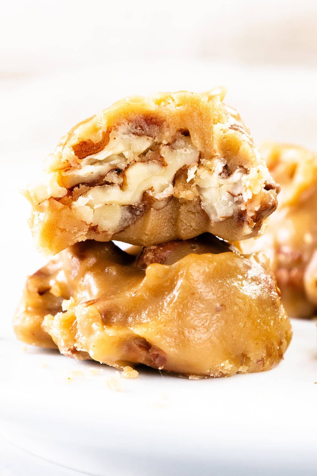 praline candy