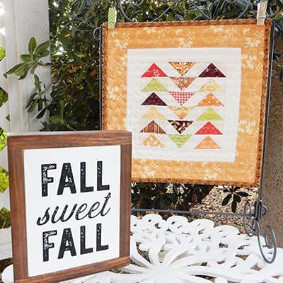 September $5 Pattern + Tips for Fall Decorating with Quilts
