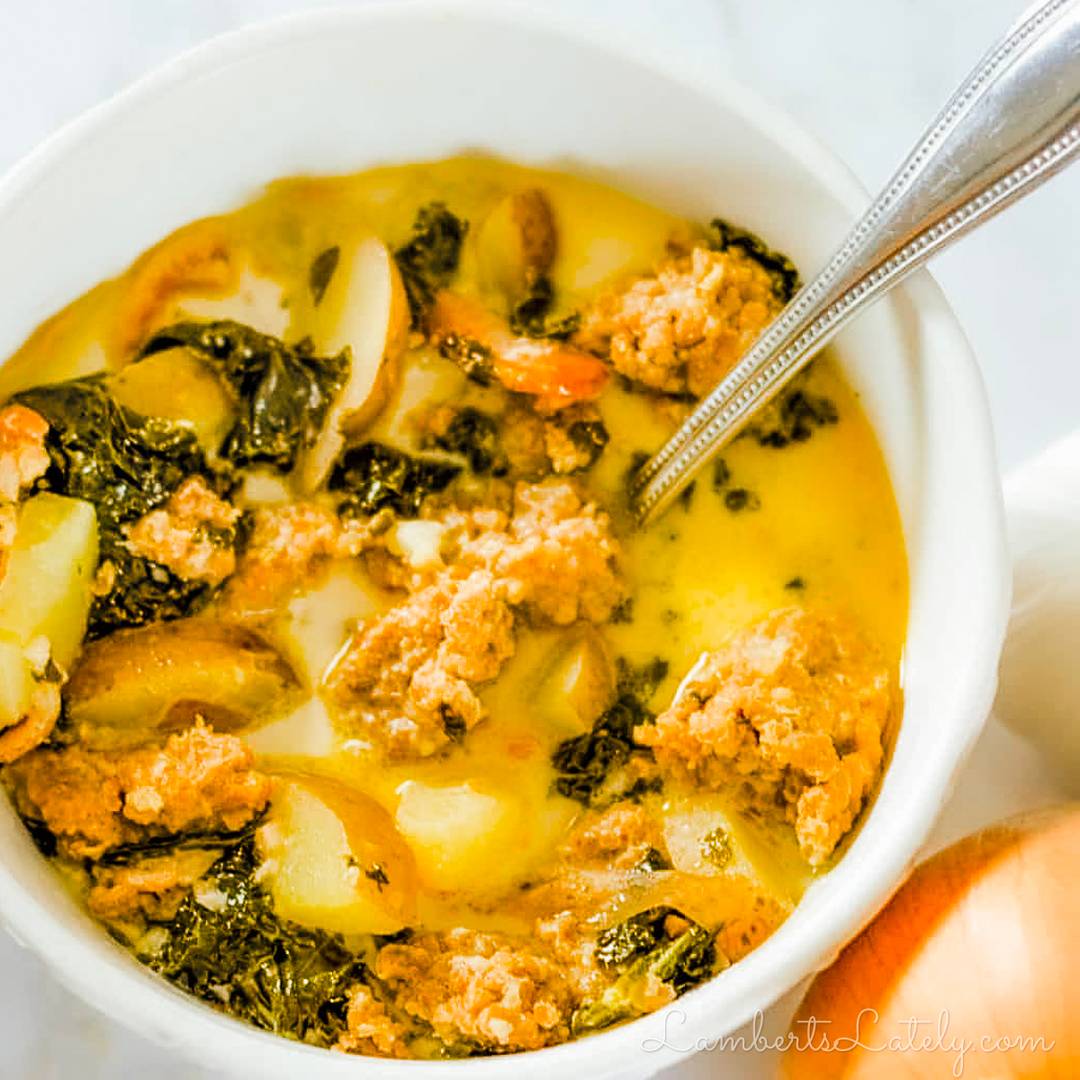 bowl of zuppa toscana next to ingredients.