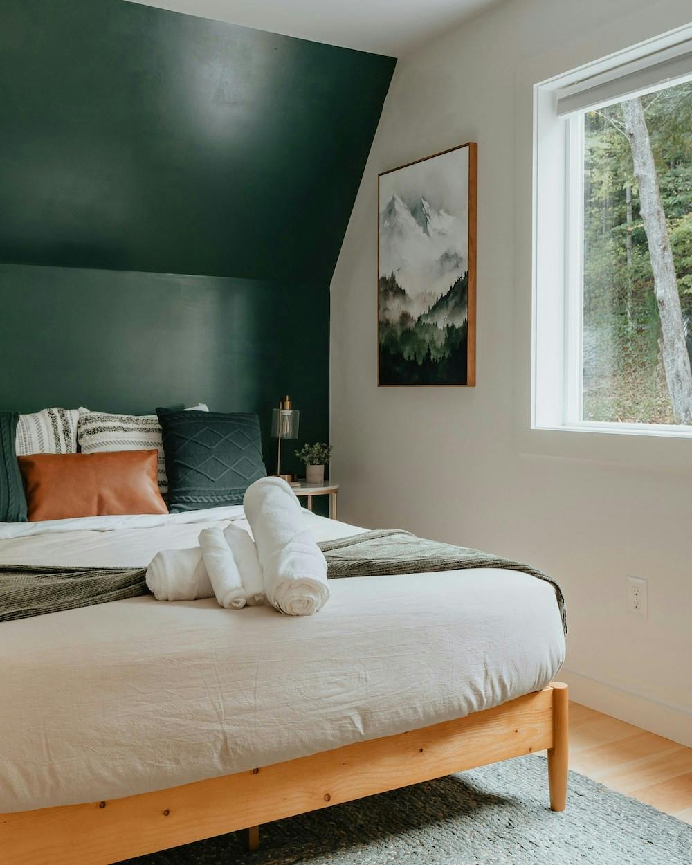 bedroom with neutral home decor