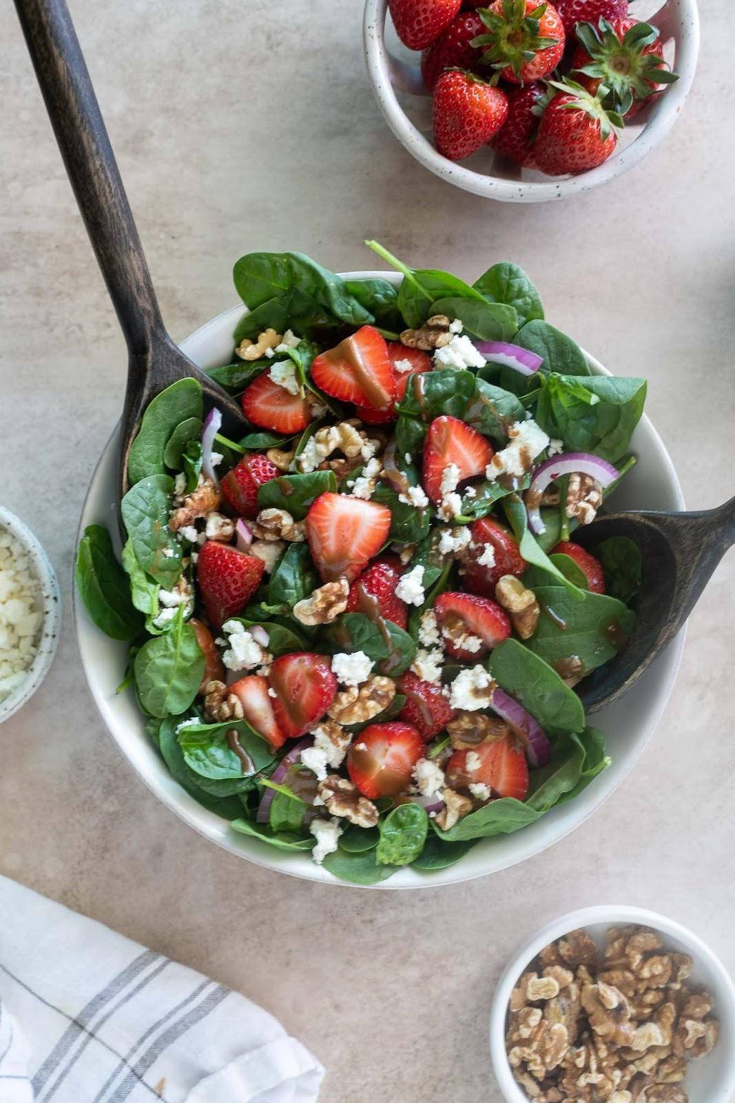 Strawberry Spinach Salad