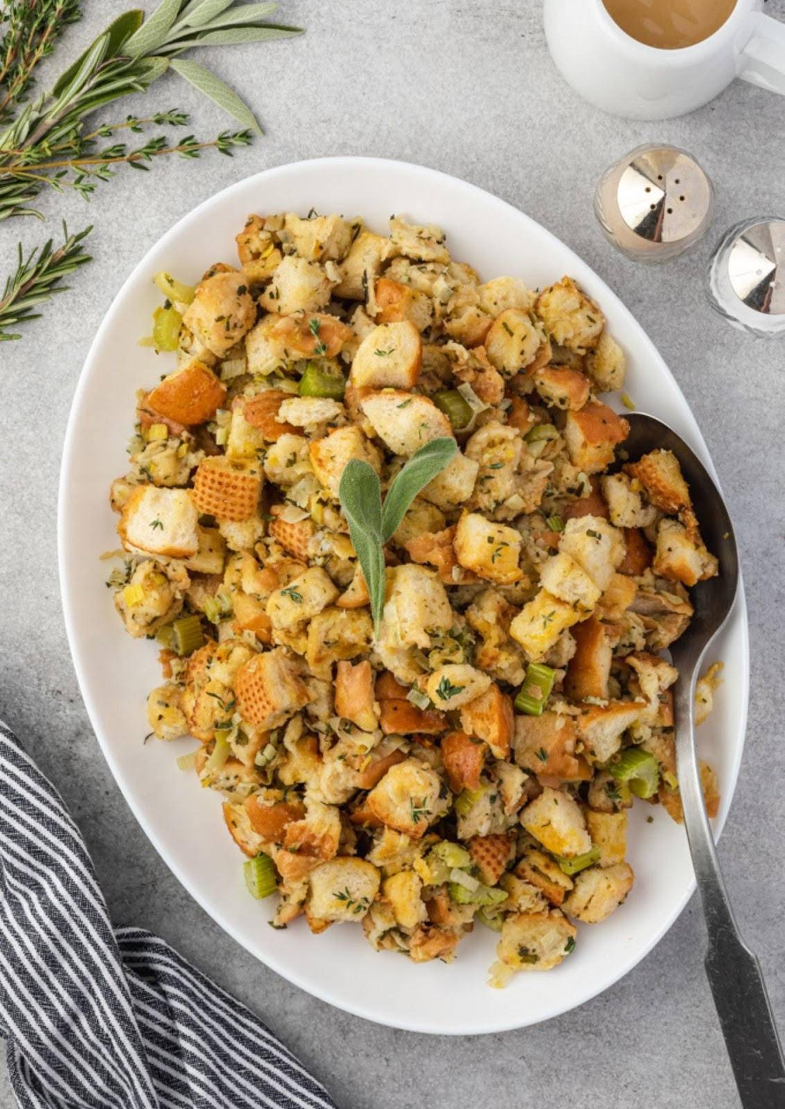 Easy Crock Pot Stuffing