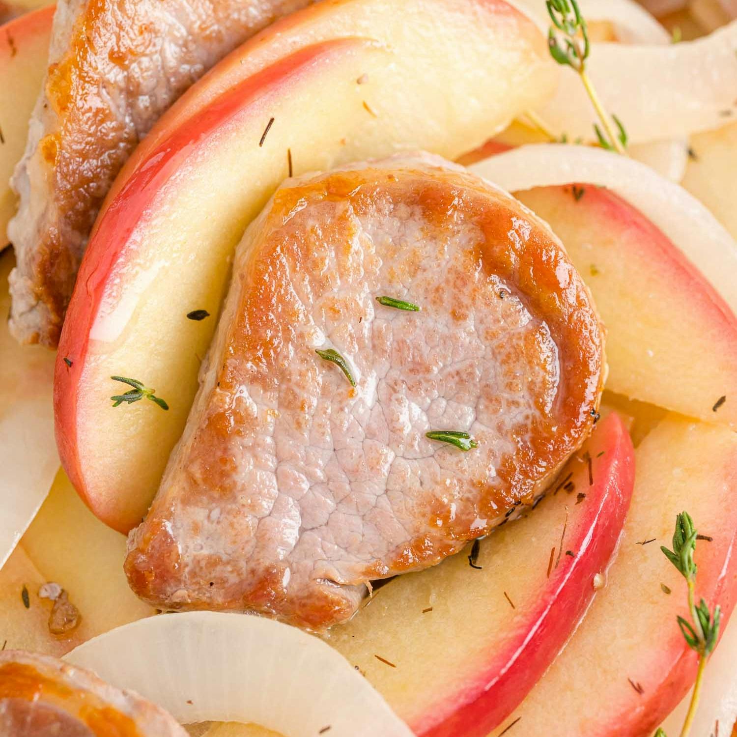 Pork tenderloin with apples and onions.